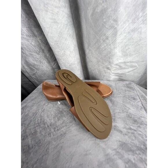 Gentle Souls by Kenneth Cole Women's Laniey Slip-On Sandals Size 10 - Picture 4 of 6